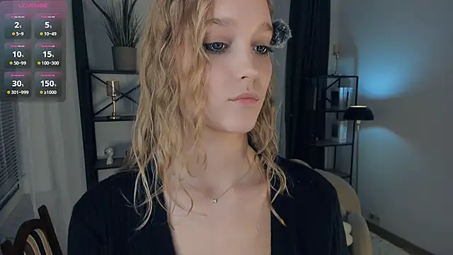 SerrenaAa: онлайн-секс-чат