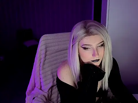 Chat +18 de violet-siren-x ao vivo