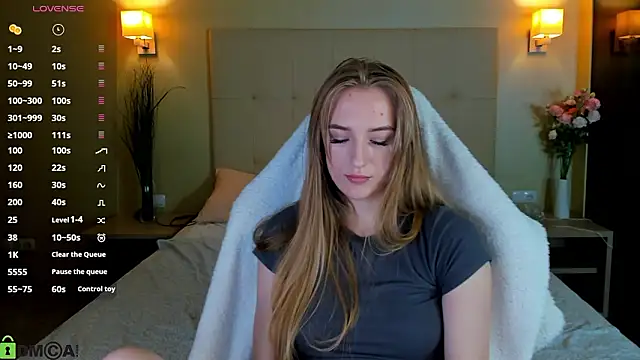 Stacy_River Chat XXX in diretta