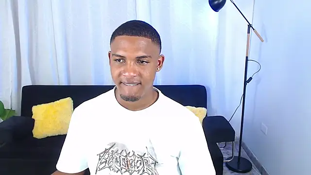 MaxCum18_'s Webcam Show