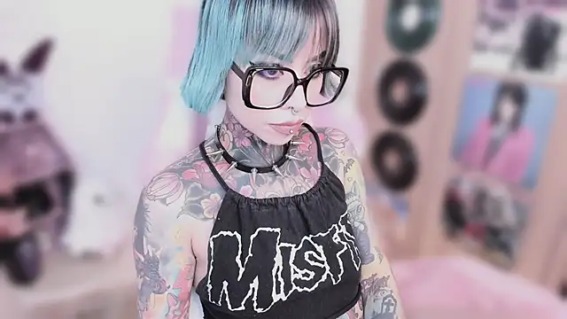 NikkiRamone Live XXX-chat