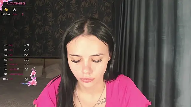 Kseni_a live XXX chat