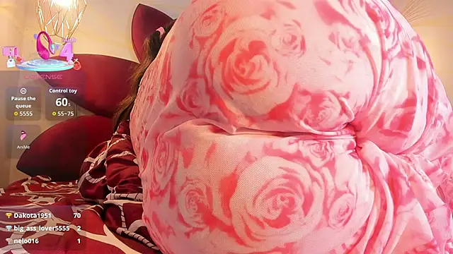 Chatroom XXX en direct de Staarhot