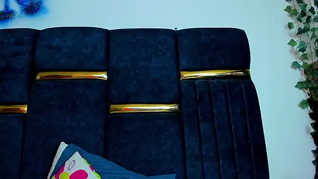 แชท XXX สดของ fulfill_fantasies1