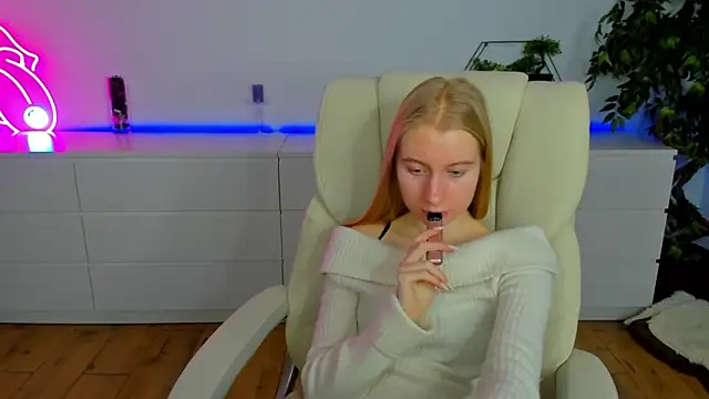 Show Webcam de Alina_Blonde