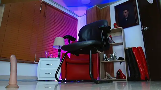 Show de paola_xm na webcam