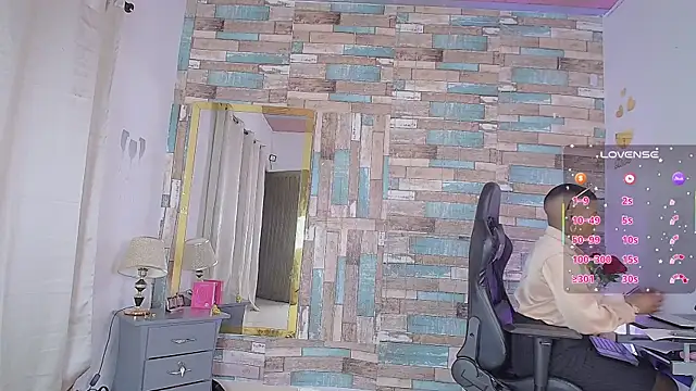 แชท XXX สดของ DirtyDashaSousa