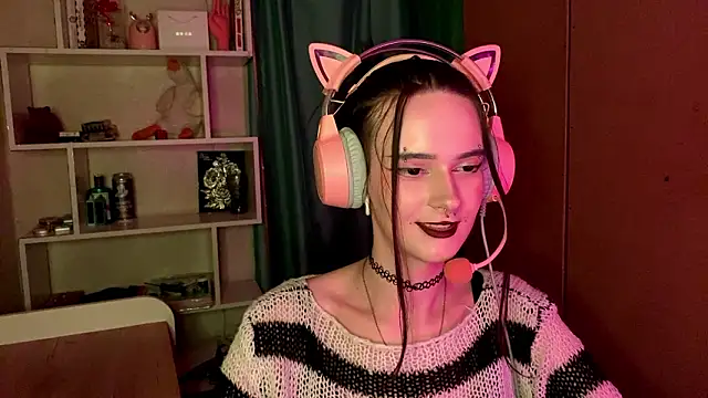 MabelDefinan Webbikameraesitys