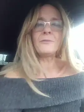 Sacha_Scorp: απευθείας συνομιλία ΧΧΧ