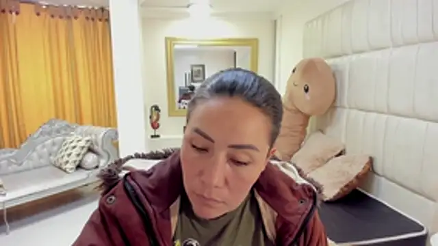 gaby_trent live XXX chat