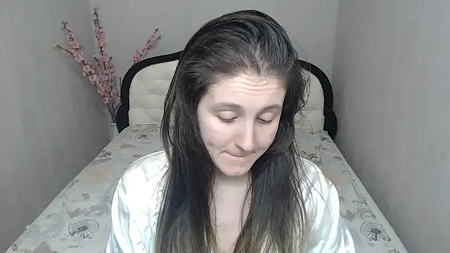 Holliy_Cooper Chat XXX in diretta