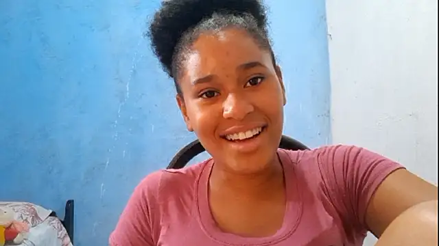 MadelynStamant Chat XXX live