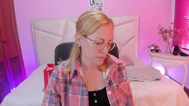 دردشة SammySanders الجنسية المباشرة