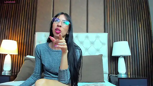 Chatroom XXX en direct de Kendal_Foxxx