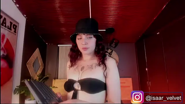 دردشة Velvet_Dreamss الجنسية المباشرة