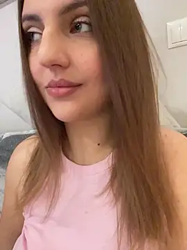 دردشة AliceDesmee الجنسية المباشرة