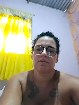 Chat +18 de Monalinda-hot ao vivo