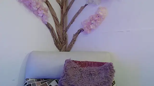 دردشة Kira_Monte الجنسية المباشرة