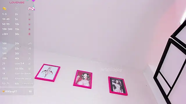 Chatroom XXX en direct de artmiaa