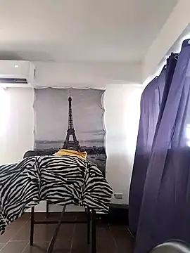 Alison_fitness: απευθείας συνομιλία ΧΧΧ