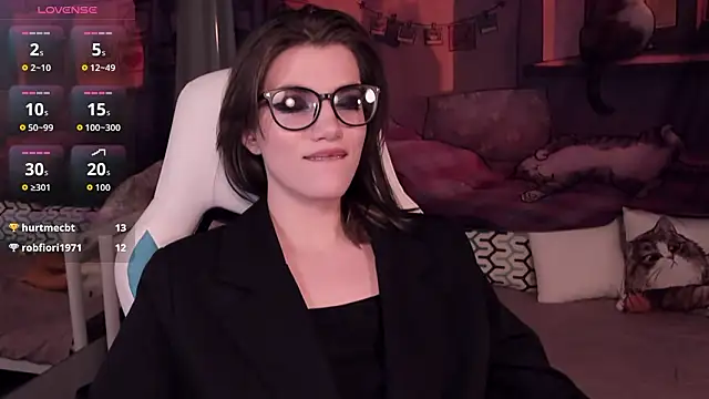 CathyAdams: онлайн-секс-чат