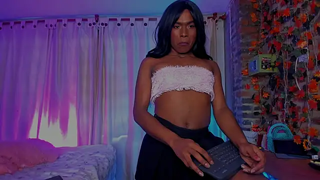 LaGoldenBitchのウェブカメラショー