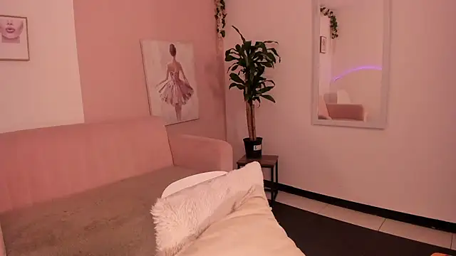 Mila_jenner Webcam Show