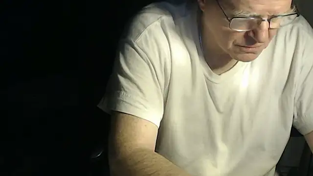 lonely_peter Show Webcam
