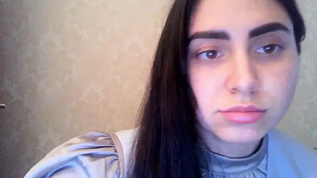 Chat XXX en directo de Kashtanka_