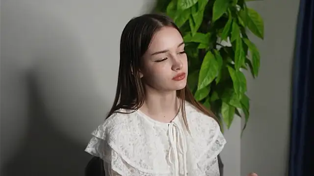 XXX chat uživo modela ElzaTuccillo