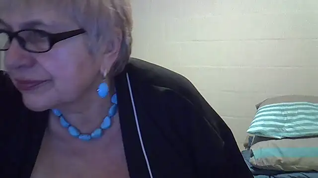 XXX chat uživo modela SweetCherry27