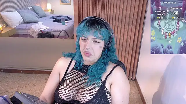 XXX chat uživo modela Eli666uwu
