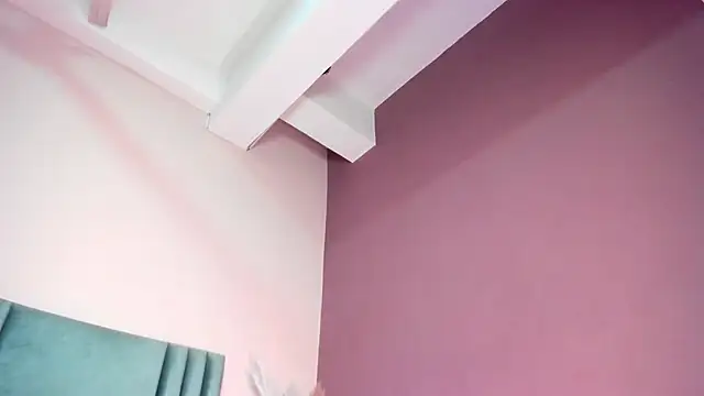 SeleneLujan Chat XXX in diretta