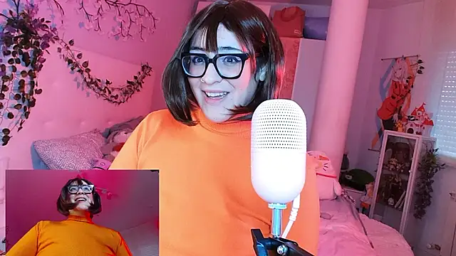 XXX chat uživo modela NaruLitta