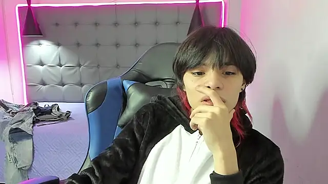 Sylasfrost Live XXX-chat