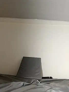 دردشة saasha_Petit الجنسية المباشرة