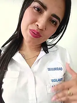 Czat XXX na żywo – MAYE__13