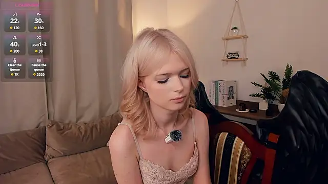 LaureMestler: διαδικτυακό σόου στην κάμερα