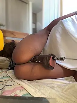 Chat XXX Live ROUSSH