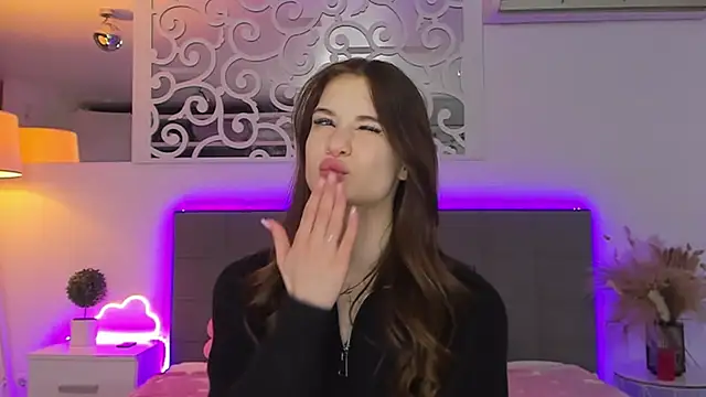 Webkamerová show LuisaClover