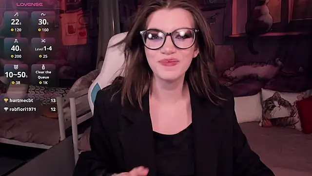 دردشة CathyAdams الجنسية المباشرة