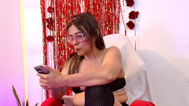 Carol_Miss2's Live XXX Chat