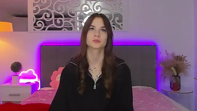 LuisaClover's Live XXX Chat