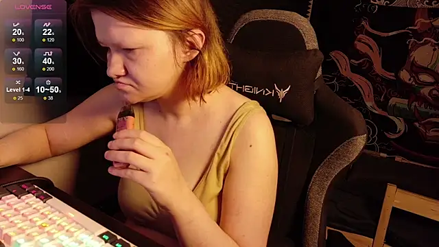 Chatroom XXX en direct de Nora_lovvvv