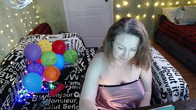 MarleneDietrich 即時 XXX 聊天