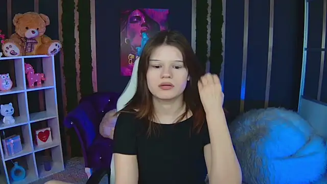 Lunatrend 即時 XXX 聊天