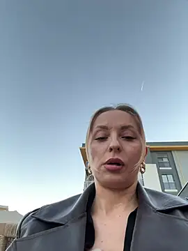 VikaBunny1 Webcam Show