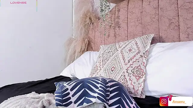 Anseru_ Adlı Modelin Canlı XXX Sohbeti