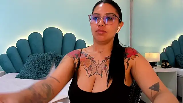 Chat XXX Live sharlott18