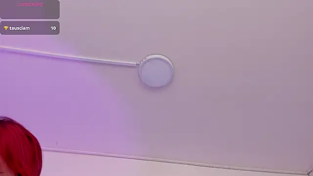 morgana_white élő XXX-chatje